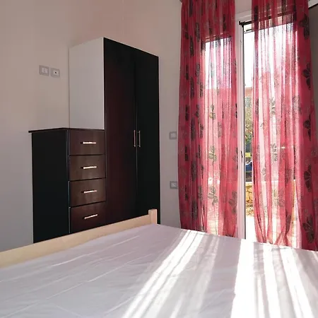 Sarande 20 Apartament *